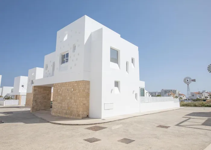 Walk To Center & Beach- Your Dream Escape, Blue Island *