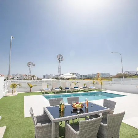 Walk To Center & Beach- Your Dream Escape, Blue Island Villa Protaras