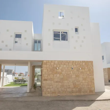 Walk To Beach- Protaras- Pool Villa, Blue Island Villa Protaras